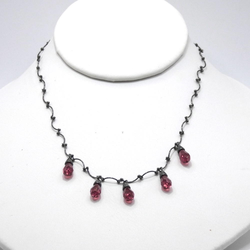 GIVENCHY Black Link & Red Briolettes Necklace